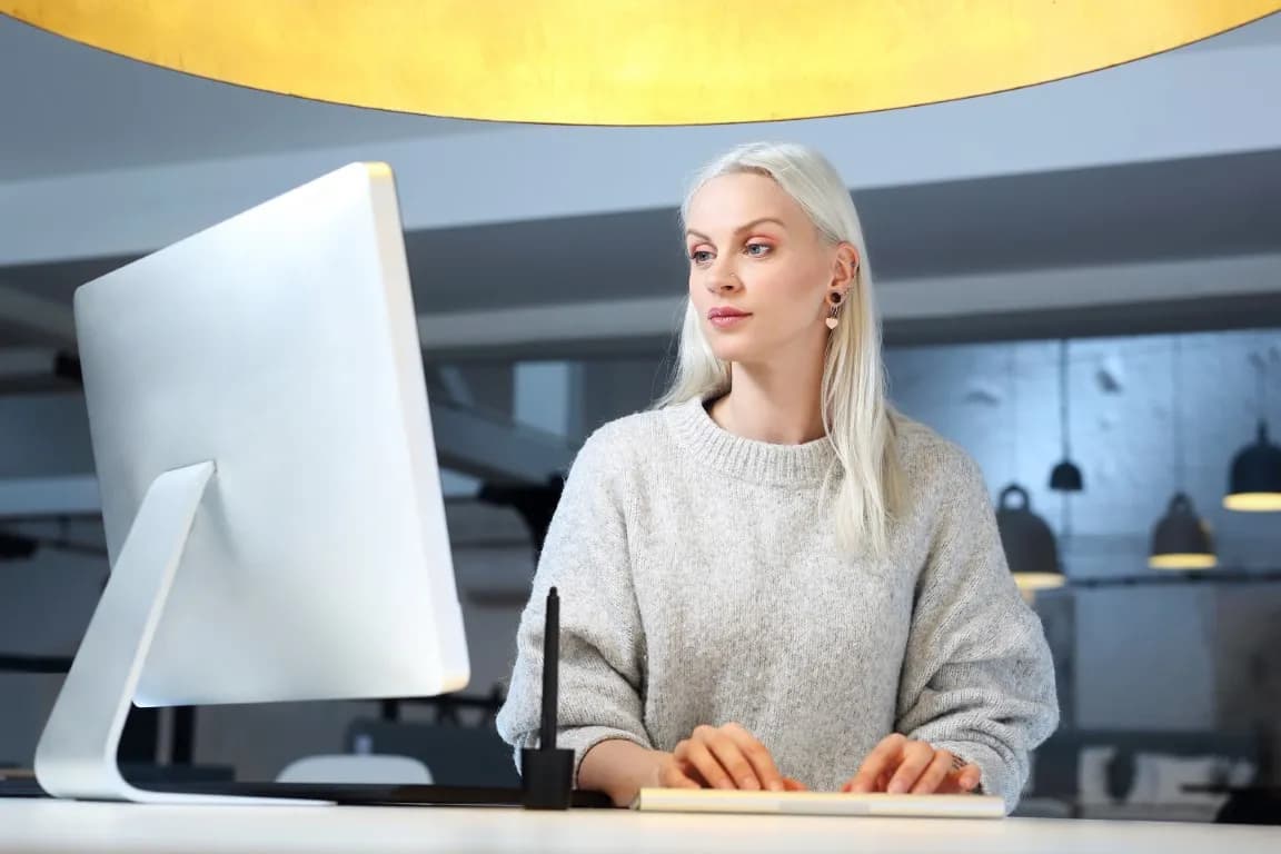 Ile zarabia rejestratorka medyczna w prywatnej klinice? Sprawdź fakty!